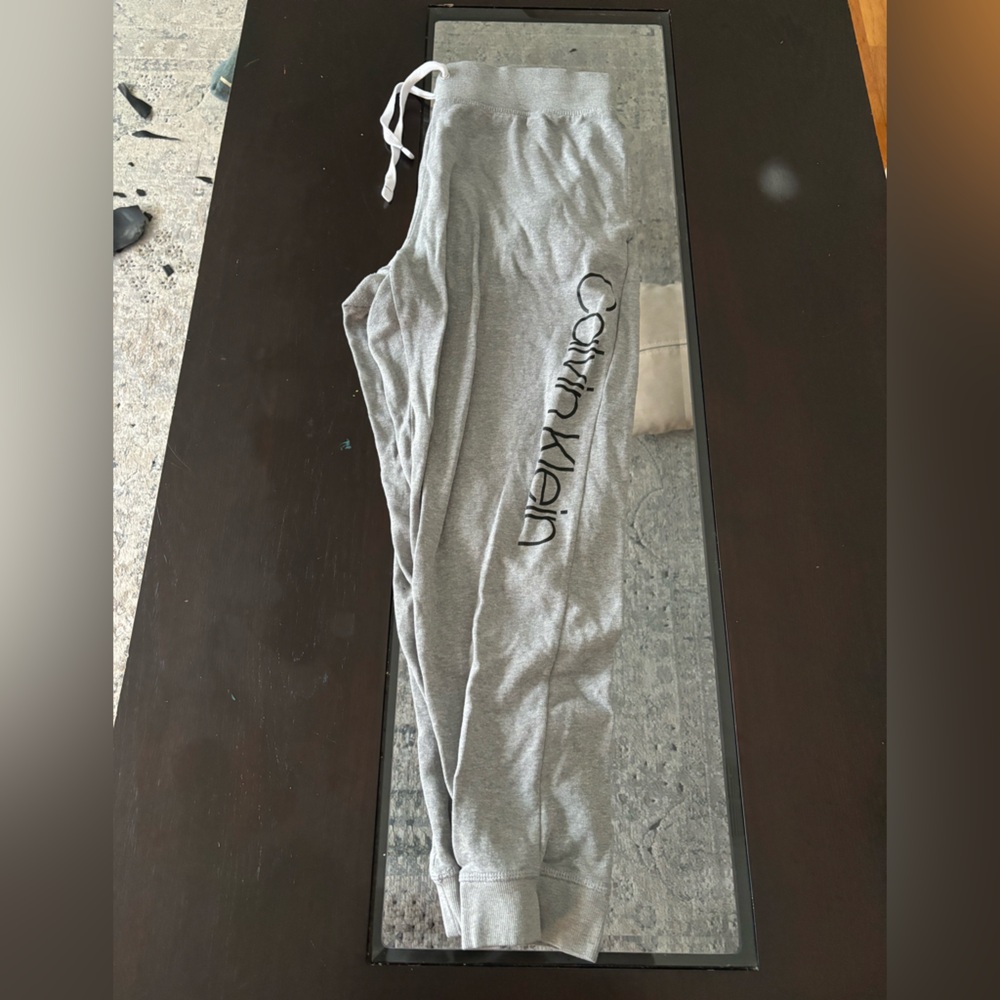 Calvin Klein Gray Sweatpants Size Large